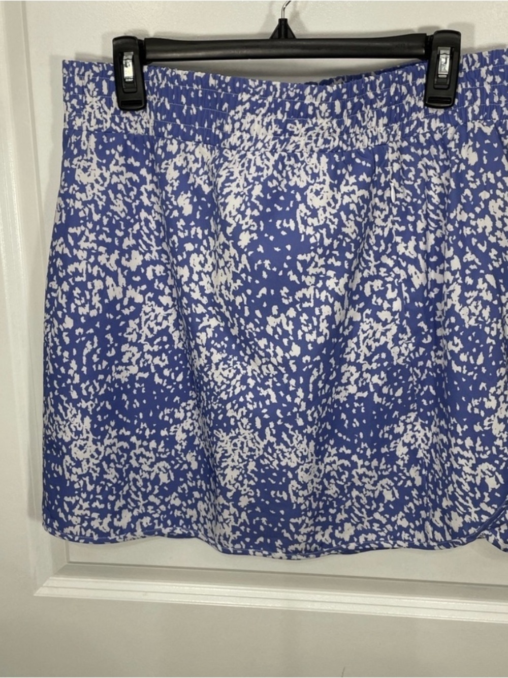RBX Blue and White Printed Skort size Large CB-BB